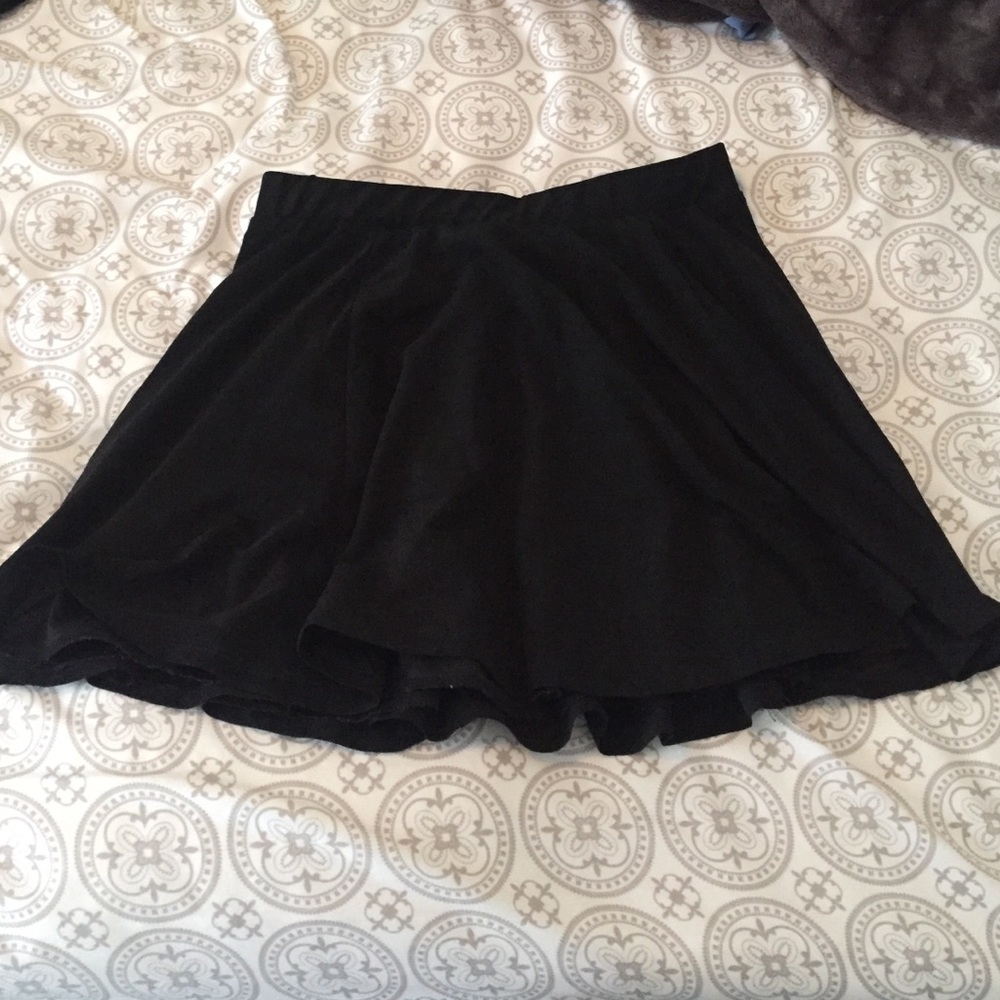Black skirt