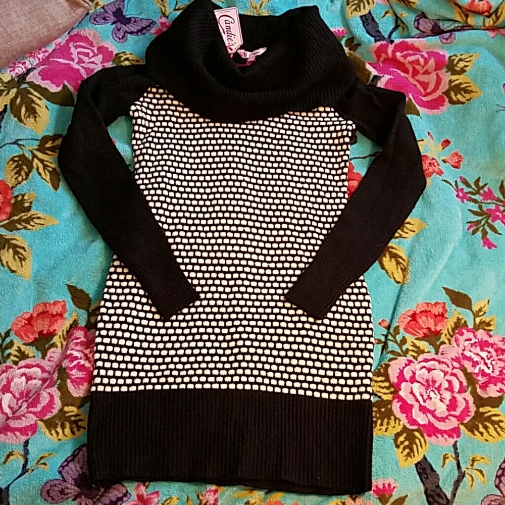 New candies black white knitted print tunic small