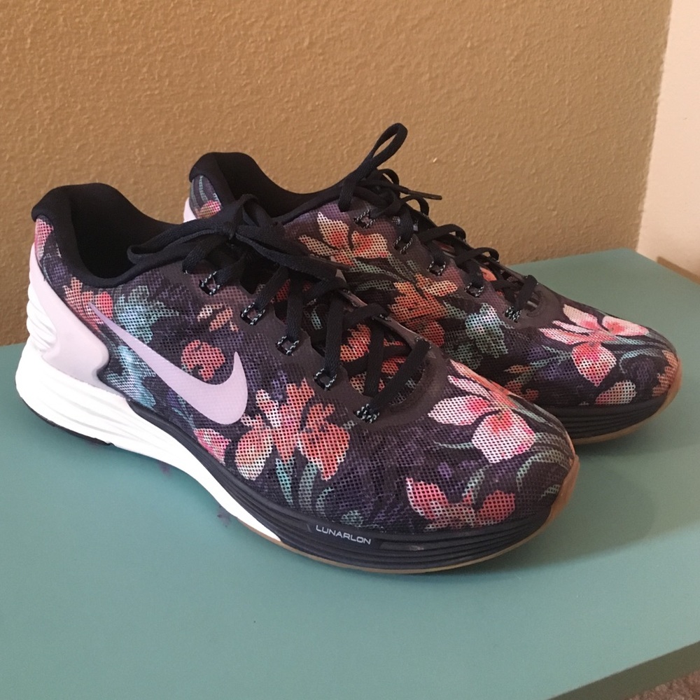 Floral Nike Lunarglide 6 Tennis shoes
