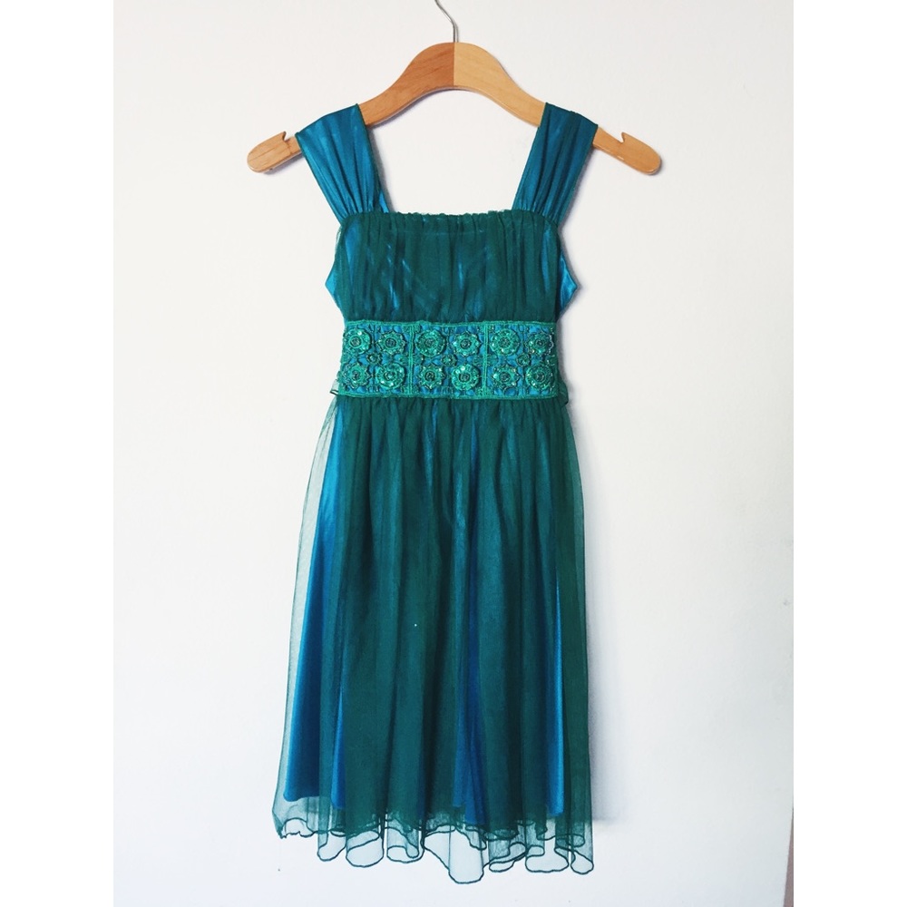 pretty formal girls dress