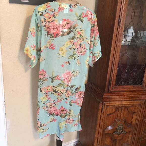 Kimono Size L - Picture 4 of 4