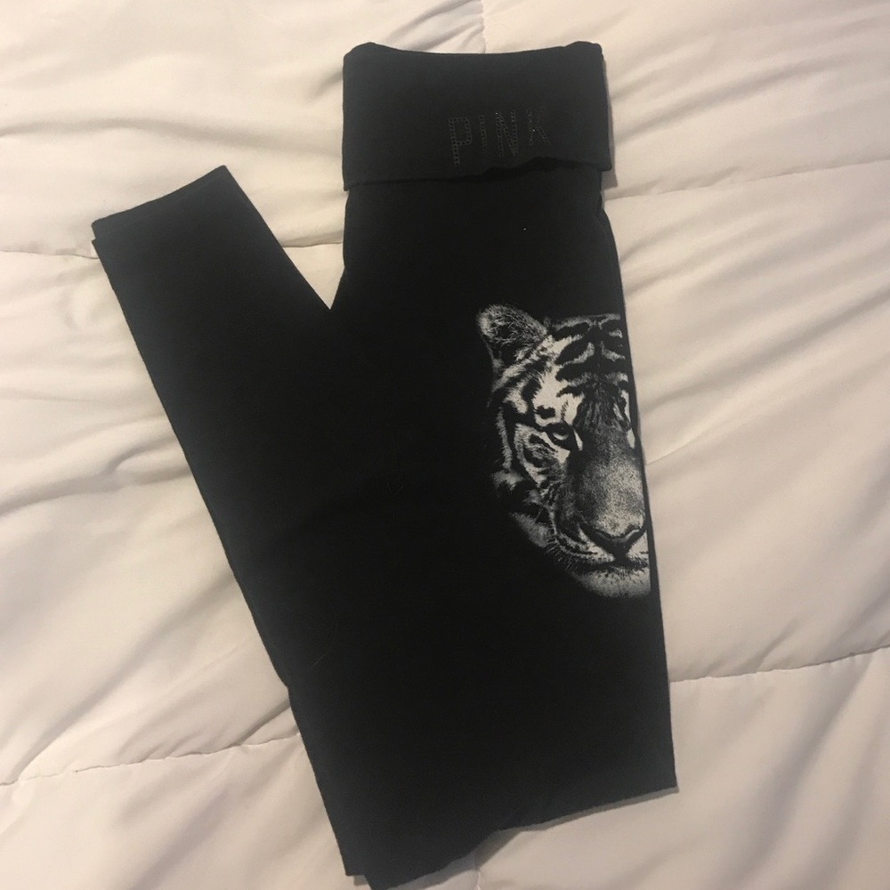 PINK yoga pants