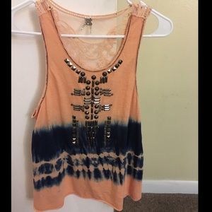 Gimmicks by BKE tank top