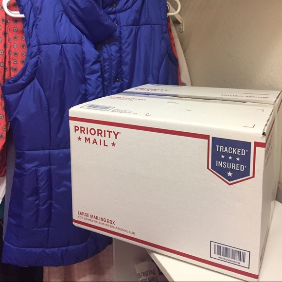 Huge 5lb New/Used Mystery Clothing Box 🌟 - Picture 2 of 4