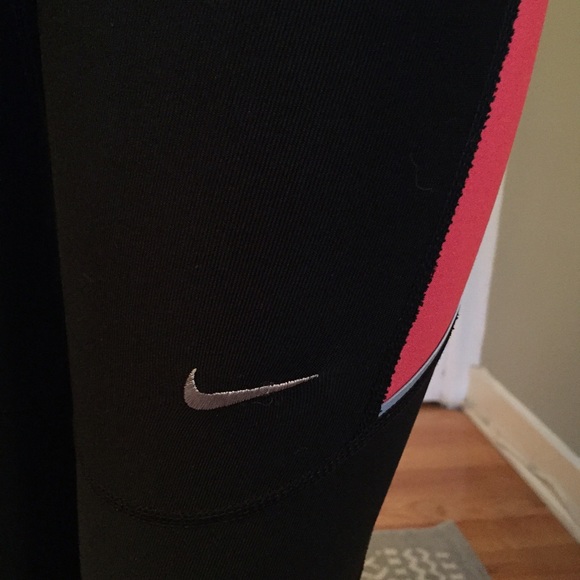 Nike leggings - Picture 3 of 3