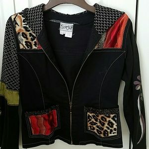 Hooded light-weight jacket