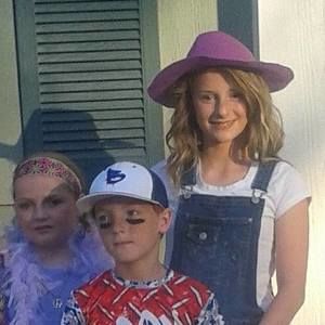 Meet your Posher, Emma