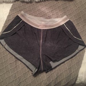 Lulu lemon shorts!