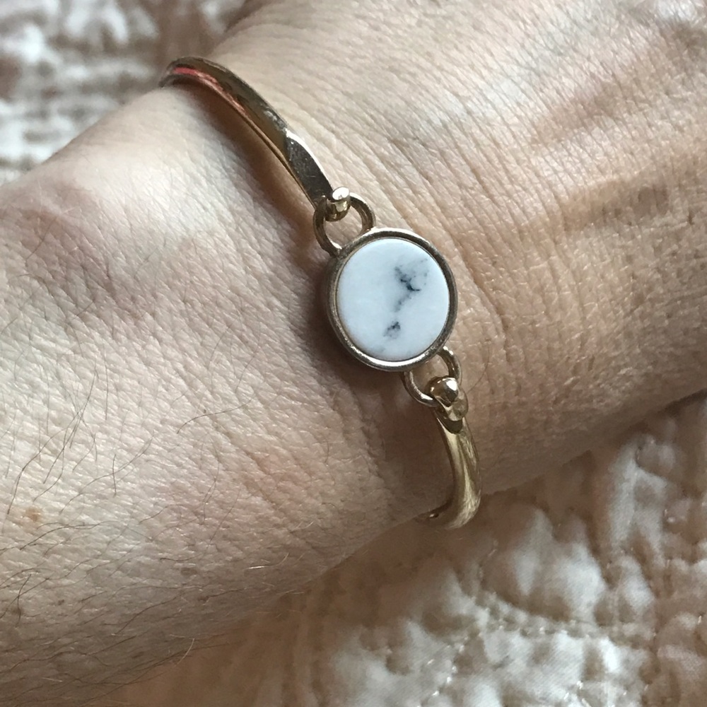 Banana Republic bangle bracelet