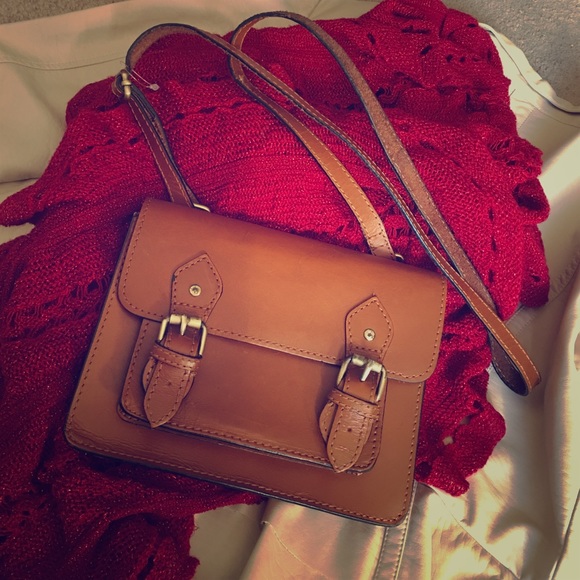 Zara Handbags - 🌈FINAL MARKDOWN🌈Zara Leather Crossbody