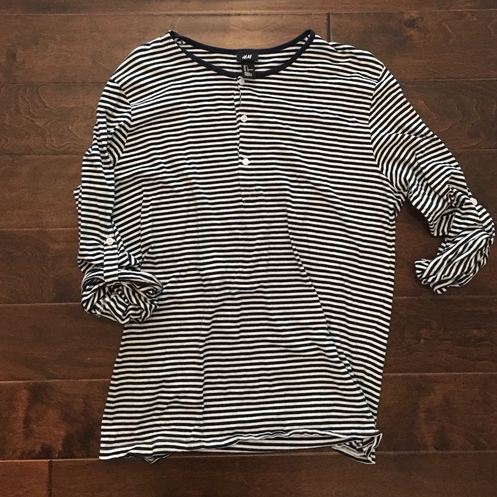 H and M men's Henley top