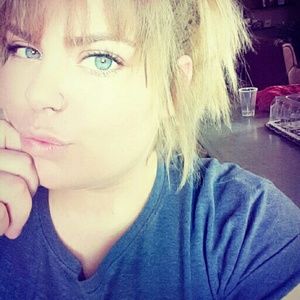 Meet your Posher, Jenna