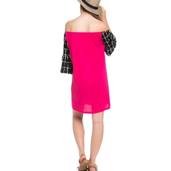 💙 Host Pick 💙 Off the Shoulder Dress - Picture 3 of 4