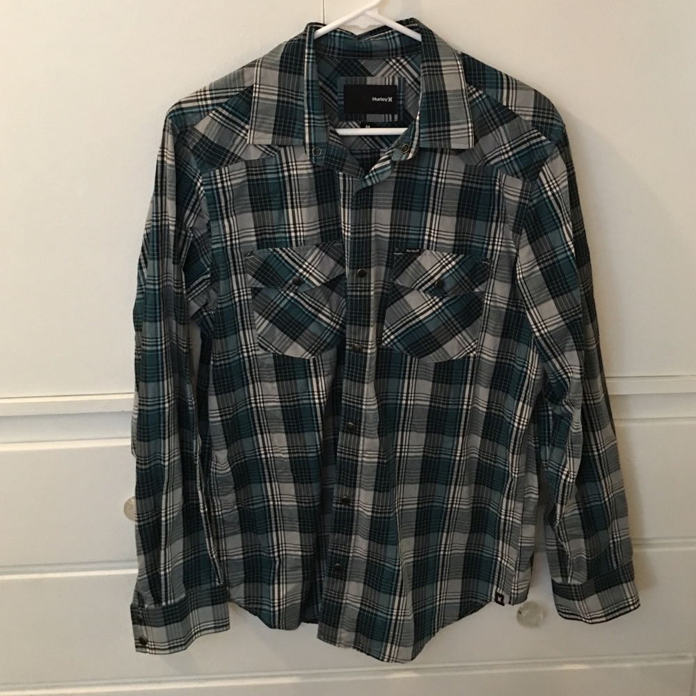 Men's snap down Hurley shirt plaid medium