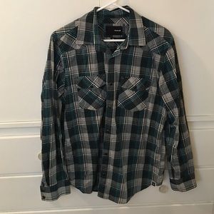 Men's snap down Hurley shirt plaid medium
