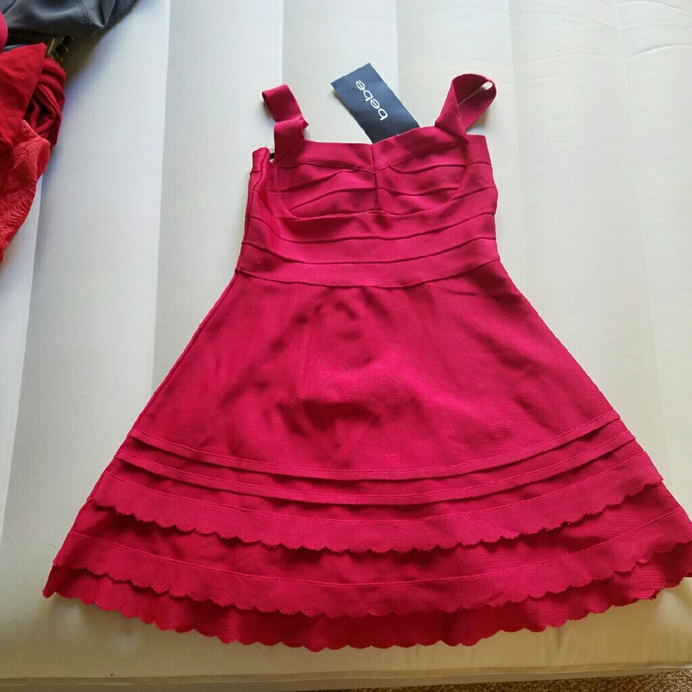 Bebe dress