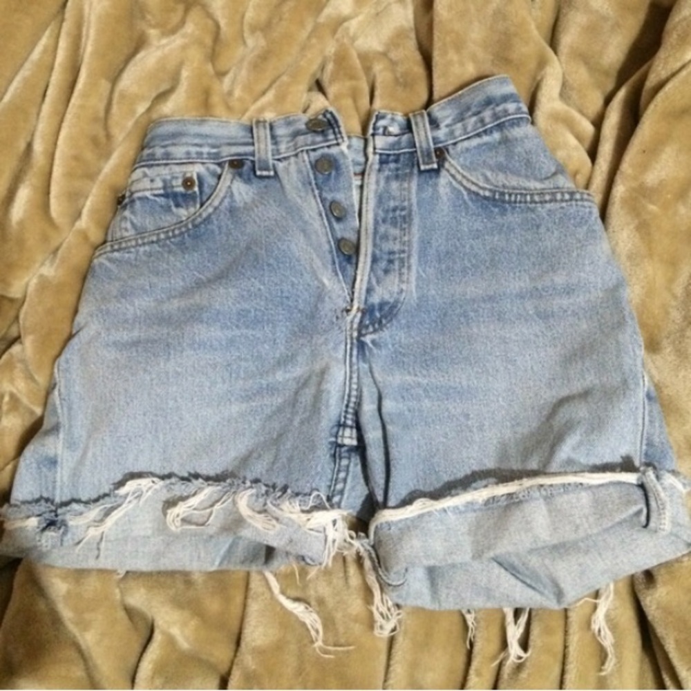❌SOLD❌ Vintage Levi 501s