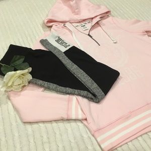PINK Victoria's Secret like new half zip sweater M