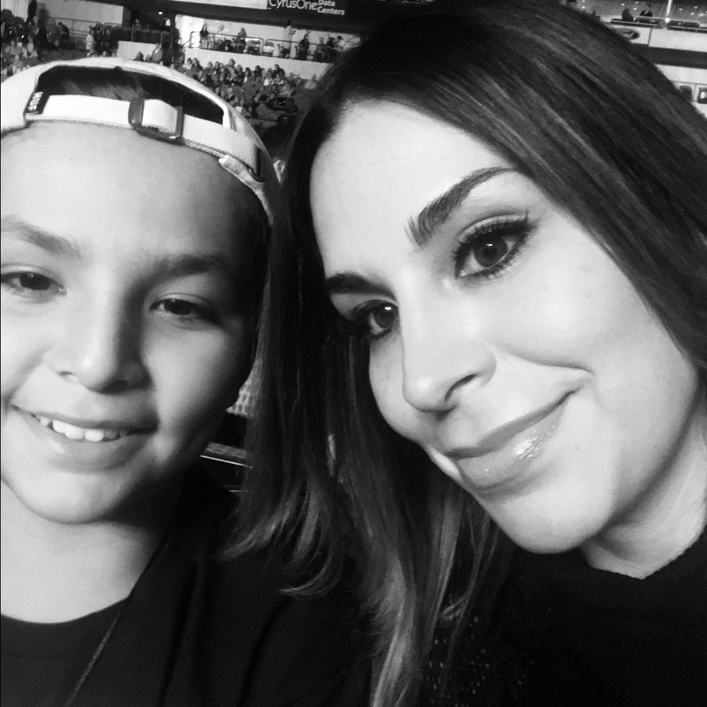 Meet your Posher, Corina