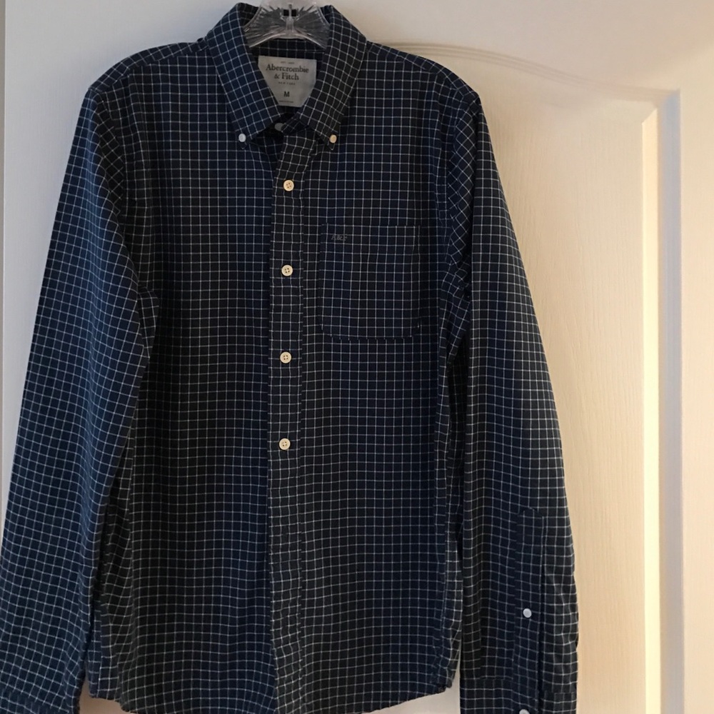 Abercrombie 100% cotton button down shirt