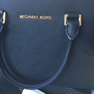 Meet your Posher, Ioana