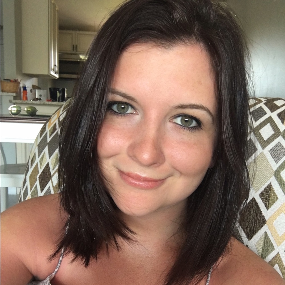 Meet your Posher, Keri