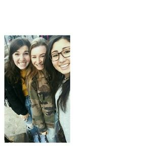 Meet your Posher, Skylar