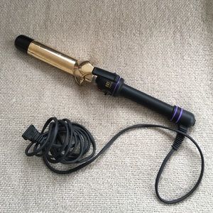 Hot tools curling wand iron