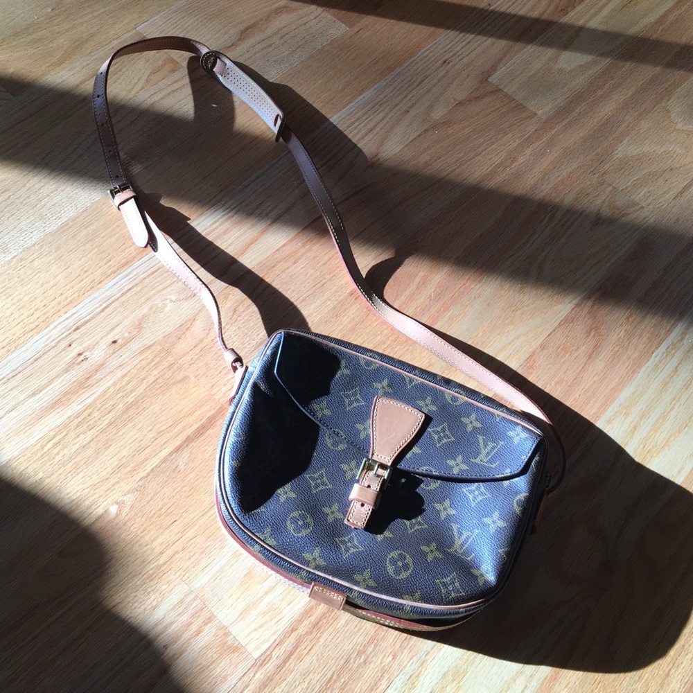 Louis Vuitton Jeune Fille