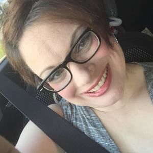 Meet your Posher, Stacy