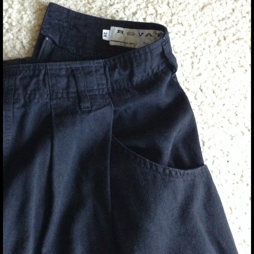 Black Fall/Winter Skirt with 2 Side Pockets size 4 - Picture 2 of 2