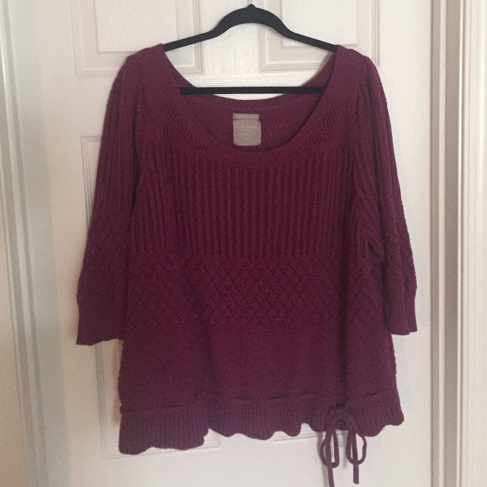 Old Navy sweater