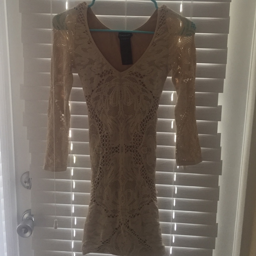 Bebe dress