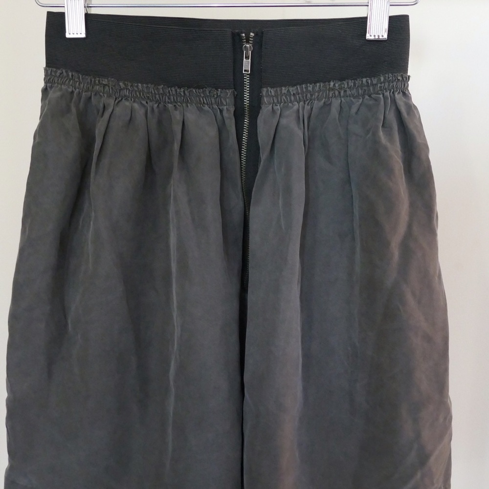 100% silk Aritzia/Wilfred skirt - Picture 2 of 4