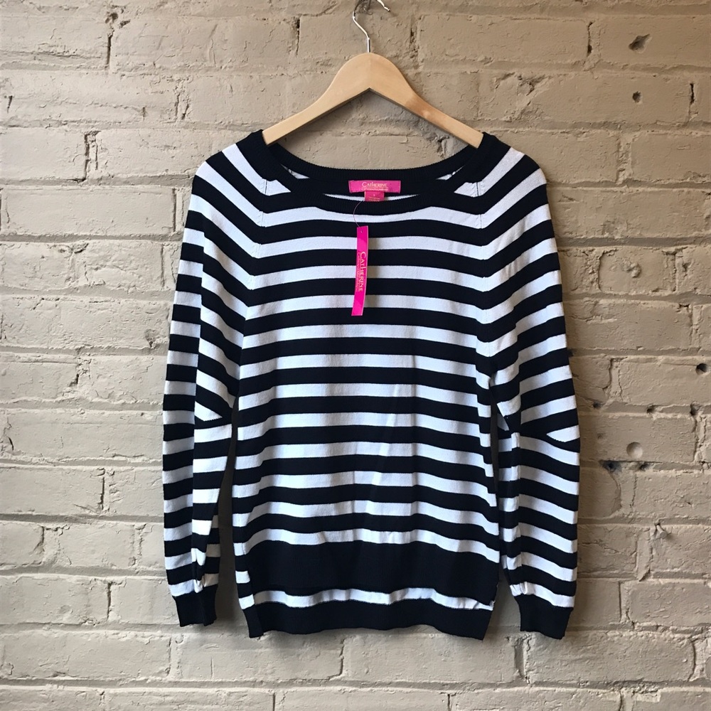 💋NWT Lightweight sweater