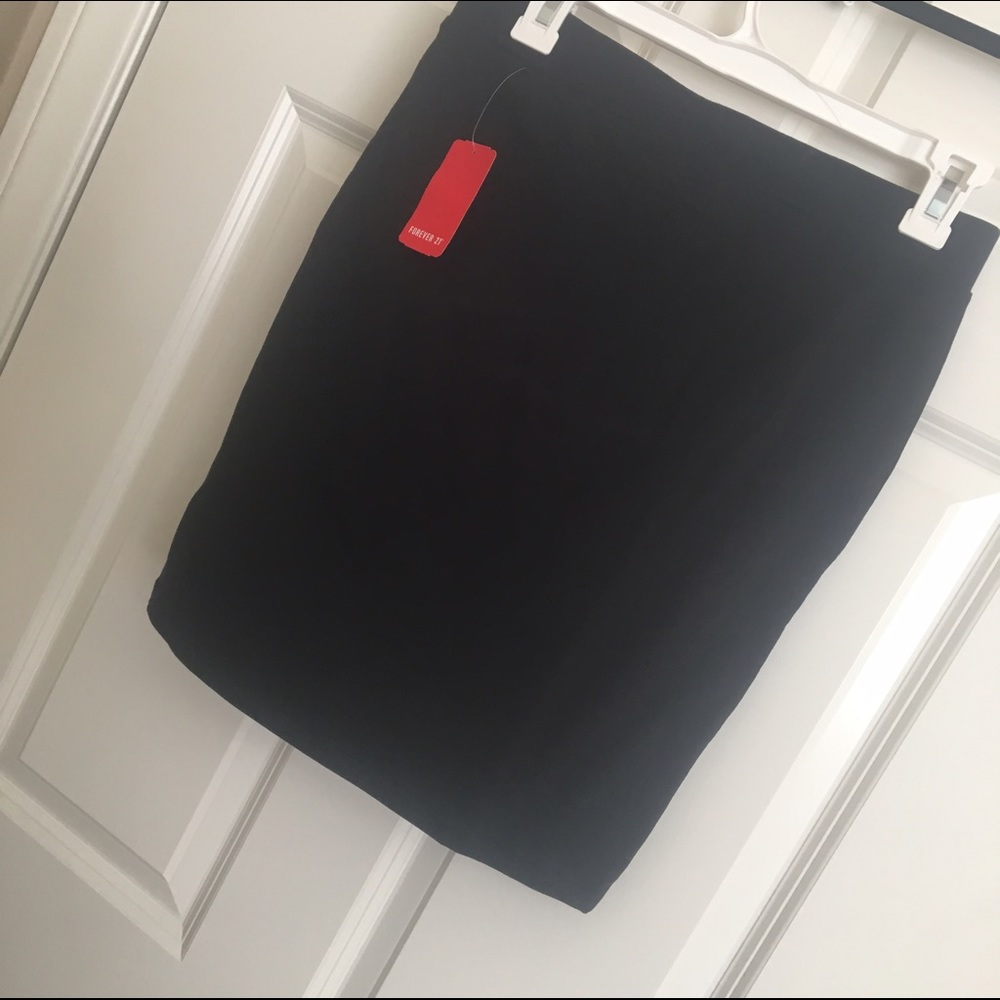 Black skirt