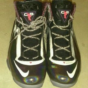 Charles Barkley foamposite purple haze