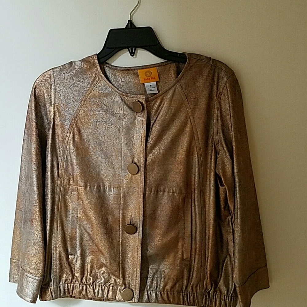 Metallic-sheened top