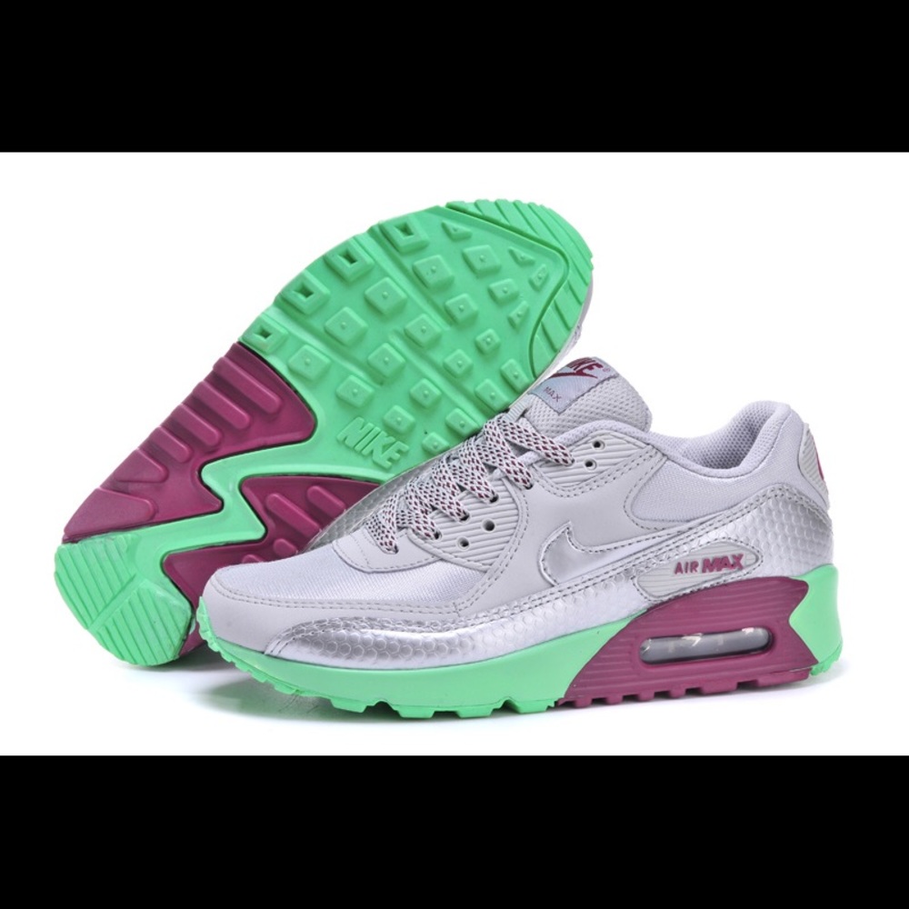 NWOB Nike Air Max