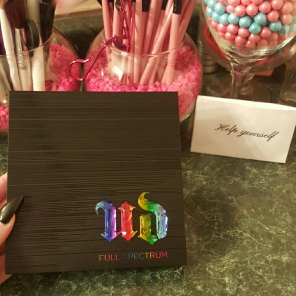 Urban decay full spectrum palette