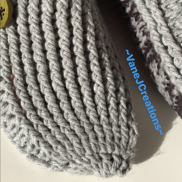 Slippers - Picture 5 of 8