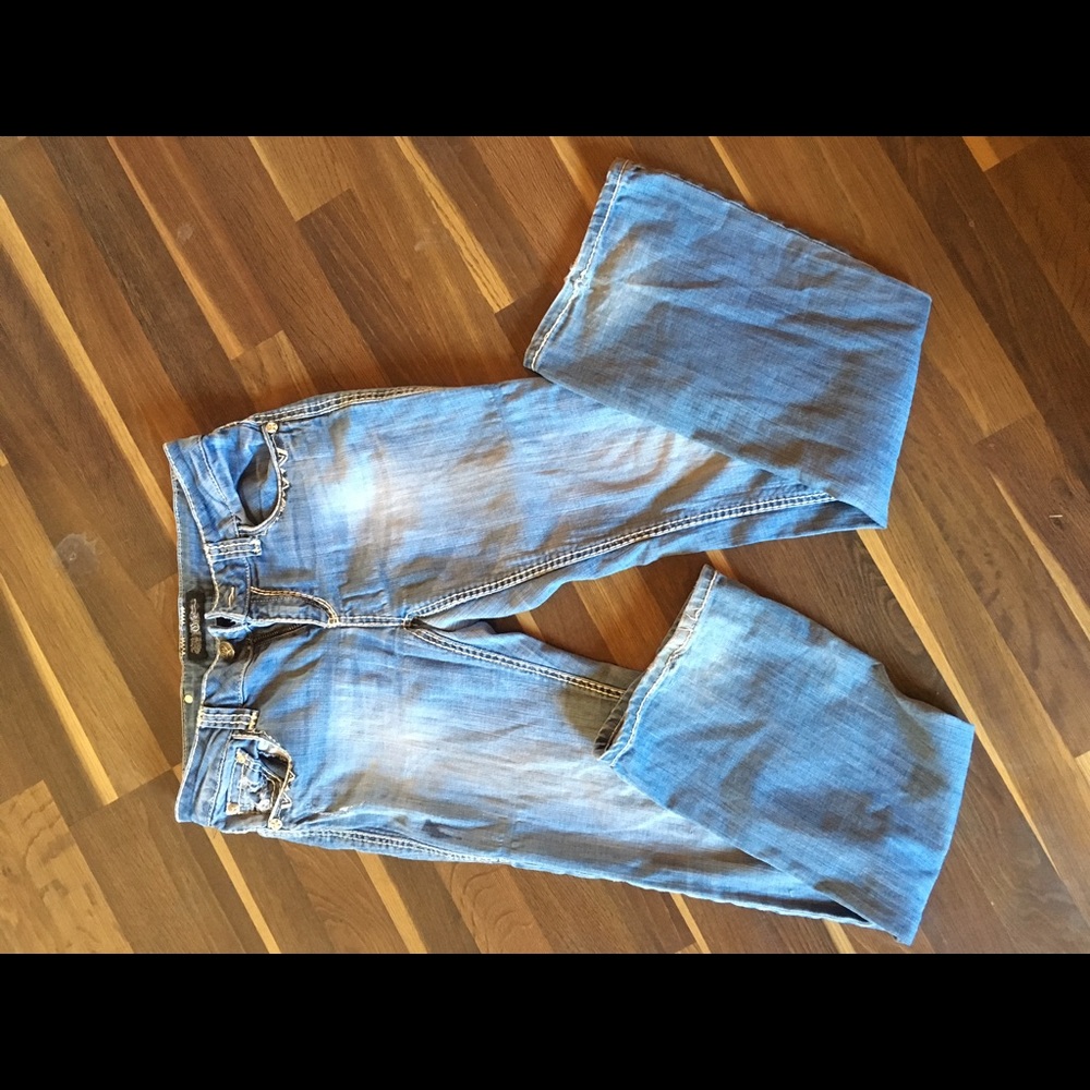 Jeans