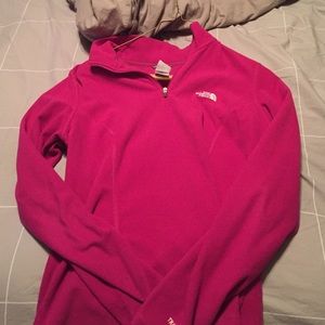North face pullover