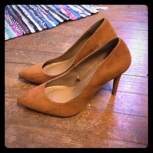 Light brown heels