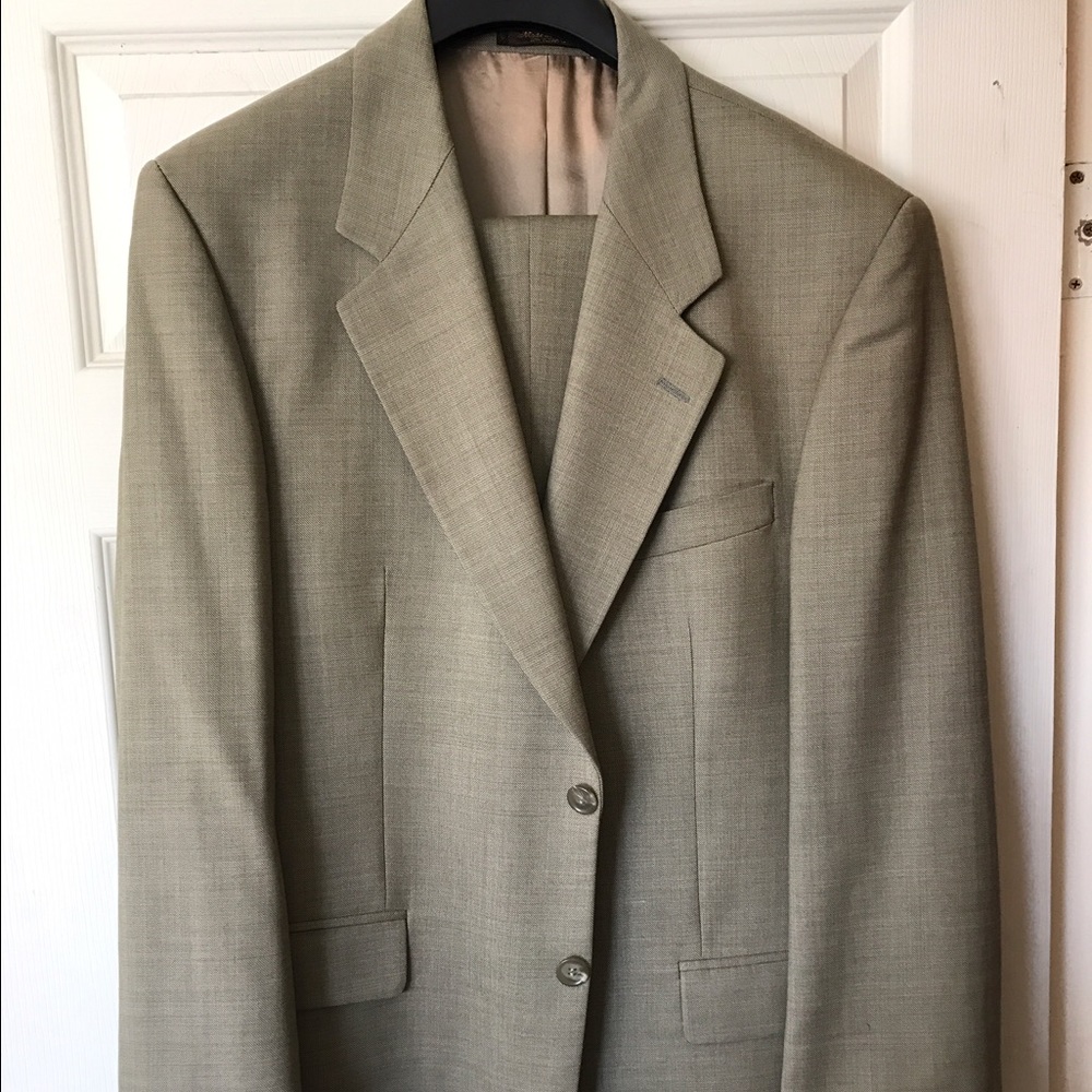 Men's Suit. Macy's. Wool.