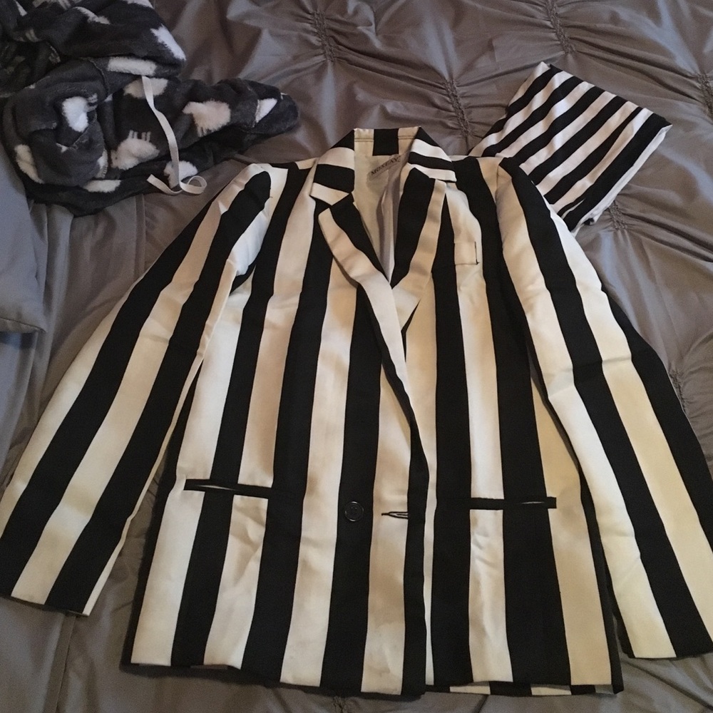 Beetlejuice blazer