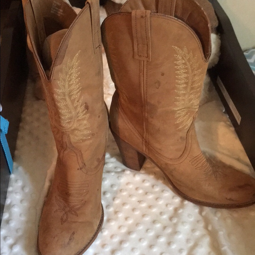 Boots
