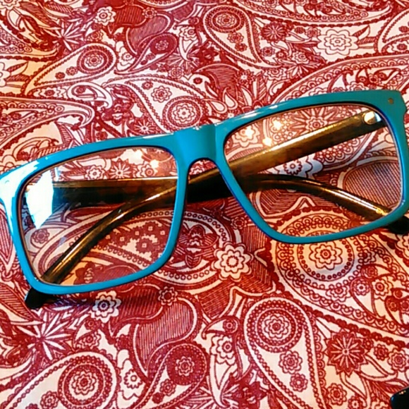 Fashion  glasses - Picture 3 of 4