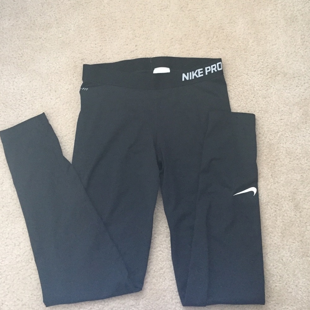 Nike pro dri-fit leggings