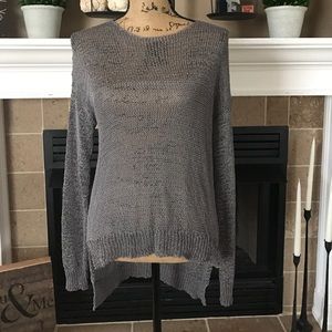 NWOT gray hi-lo sweater